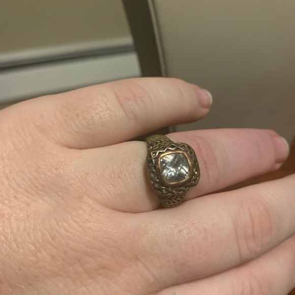 Ring - Picture 3 of 3